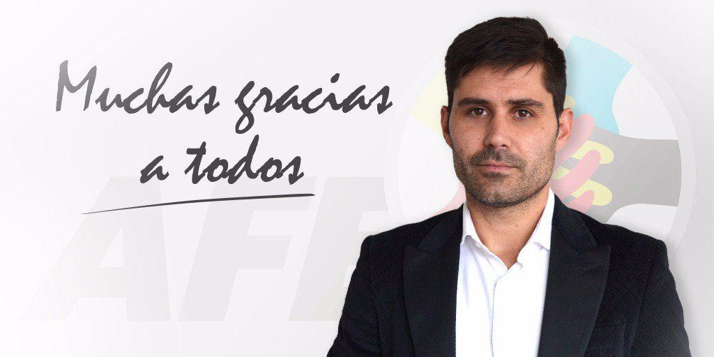 Αγκάνθο για πρόεδρος με ποσοστά Κιμ Γιονγκ Ουν