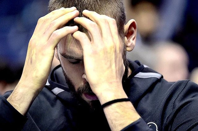 “Εμφύλιος” στο Μέμφις: Ο Γκασόλ πήρε τ’ όπλο του και “πυροβολεί” τον κόουτς