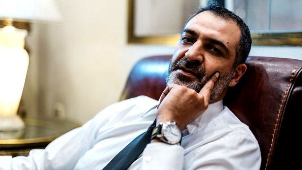 Ο Γιάννης Γιαννούλης δεν θα σταματήσει ποτέ να μοιράζει τάπες