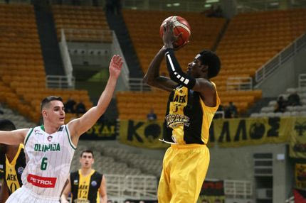 “Πάτησε” με Χάρις την Ολίμπια η ΑΕΚ