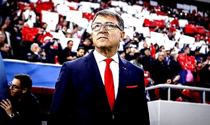 Ο Λεμονής κράτησε τον Ολυμπιακό στο κόλπο