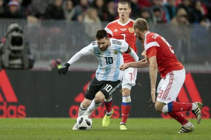 Ο “κουκουλοφόρος” Μέσι πήγε λάθος εποχή στη Ρωσία