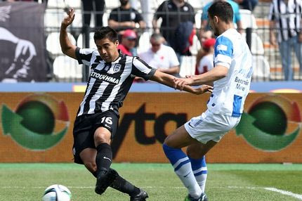 Τρία ματς των πλέι οφ προλαβαίνει ο Νομπόα