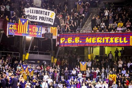 Η απόλυτη σιγή των οπαδών της Μπαρτσελόνα που μετατράπηκε σε γηπεδική διαδήλωση