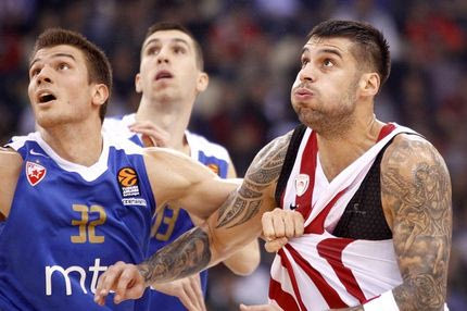 Η κατάταξη μετά από οκτώ αγώνες: Πρώτος ο Ολυμπιακός!