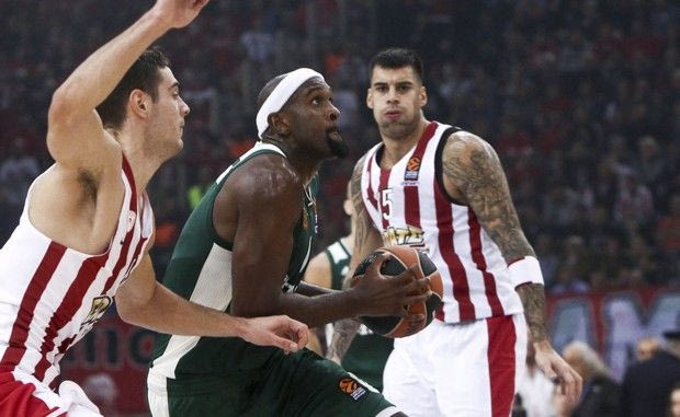 Η κατάταξη μετά (και) το ντέρμπι στο ΣΕΦ