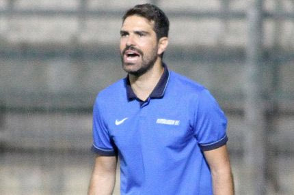 Ο Άγγελος έγινε… Μανωλιός