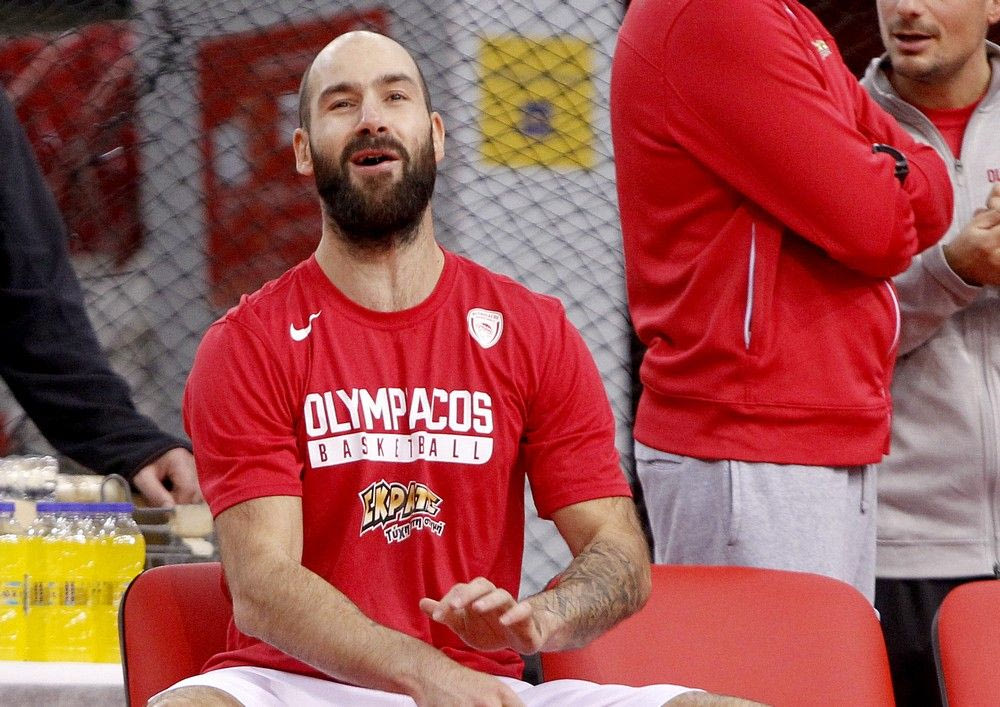 Ο Σπανούλης ήταν εκεί για να… υποδεχθεί την αποστολή του ΠΑΟ