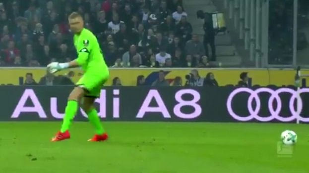 Τερματοφύλακας ξέχασε τη μπάλα και έπαιζε με τον… αέρα!