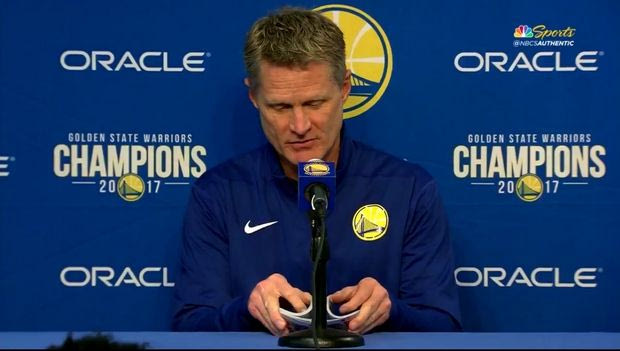 Ο Στιβ Κερ έριξε τα… χαρτιά στη συνέντευξη Τύπου