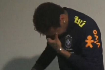 Ξέσπασε σε κλάματα ο Νεϊμάρ στη συνέντευξη Τύπου!