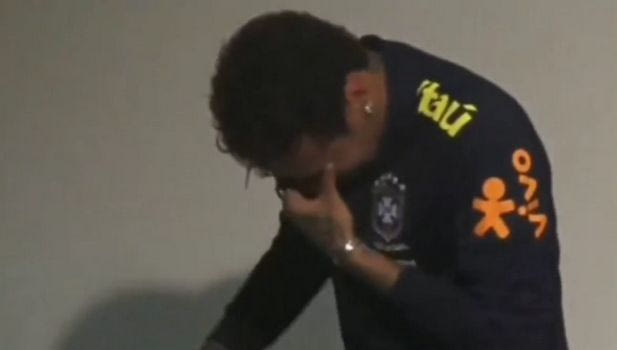 Ξέσπασε σε κλάματα ο Νεϊμάρ στη συνέντευξη Τύπου!