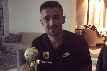 Τι καλύτερο; Ο Λιβάγια γιόρτασε με υπέροχο τρόπο το γκολ του στο ντέρμπι