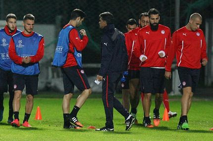 Έφυγε από τον Ολυμπιακό και έγινε ο… χειρότερος στην ιστορία ομάδας!