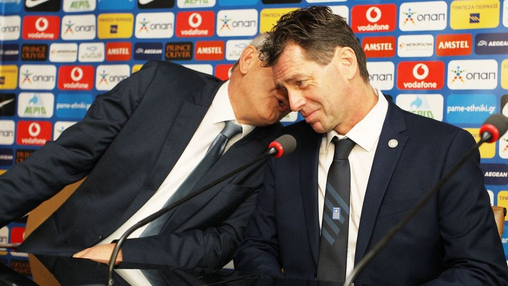 Ευάλωτος και δημοσιοσχετίστας ο Σκίμπε