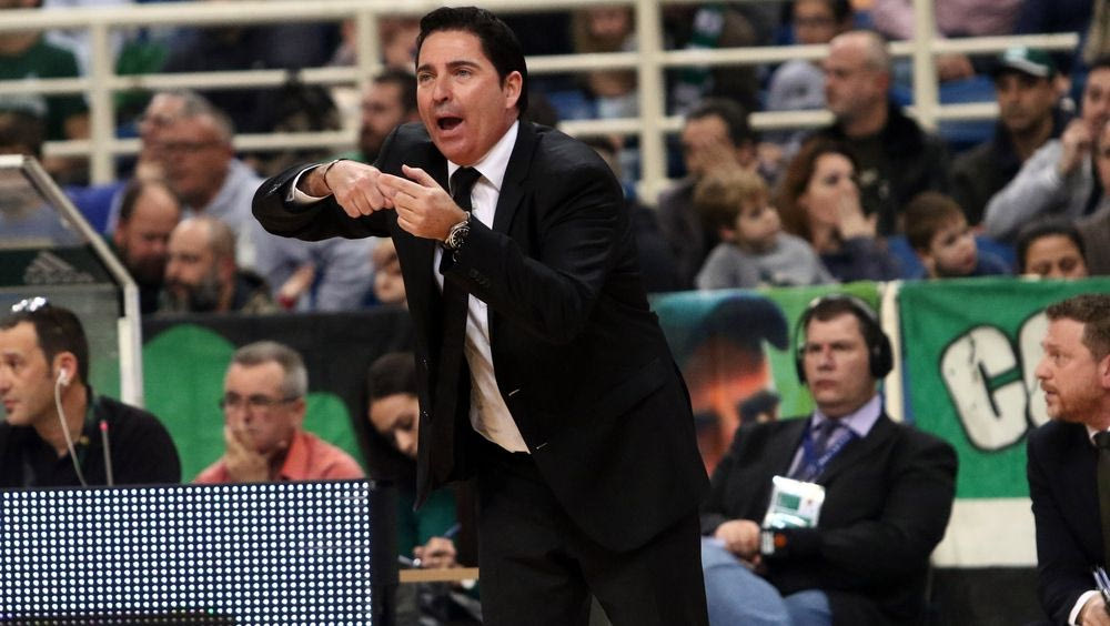 Εκεί τα… έσπασε ο Πασκουάλ μετά τη νίκη κόντρα στην Μάλαγα