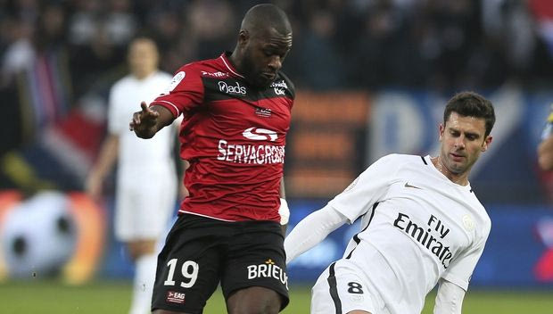 Σφήνα της Σεβίλλης για μεταγραφικό στόχο του Ολυμπιακού