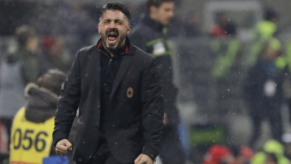 Ο Γκατούζο δεν καταλαβαίνει από βροχή και Τοροσίδη