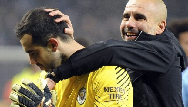 Στράβωσε με Γκουαρδιόλα ο “ήρωας” Μπράβο