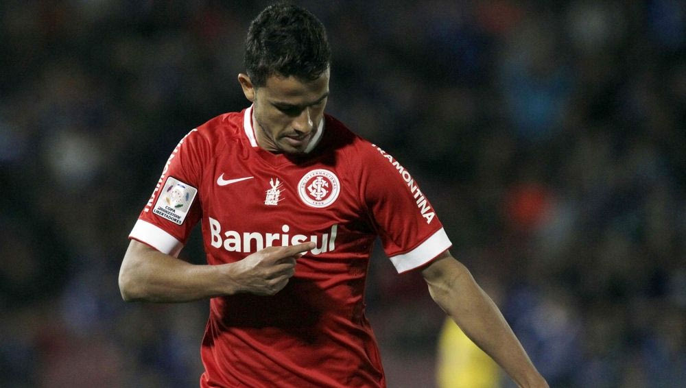 Μεταγραφική… καψούρα του Ολυμπιακού έμεινε ελεύθερος!