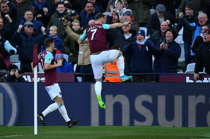 Έριξε στο καναβάτσο την Τσέλσι και πανηγύρισε σαν… ροκ σταρ!