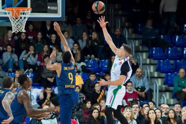 Κατρακύλα για την Μπαρτσελόνα, ήταν ευχή για τη Χίμκι ο Σβεντ