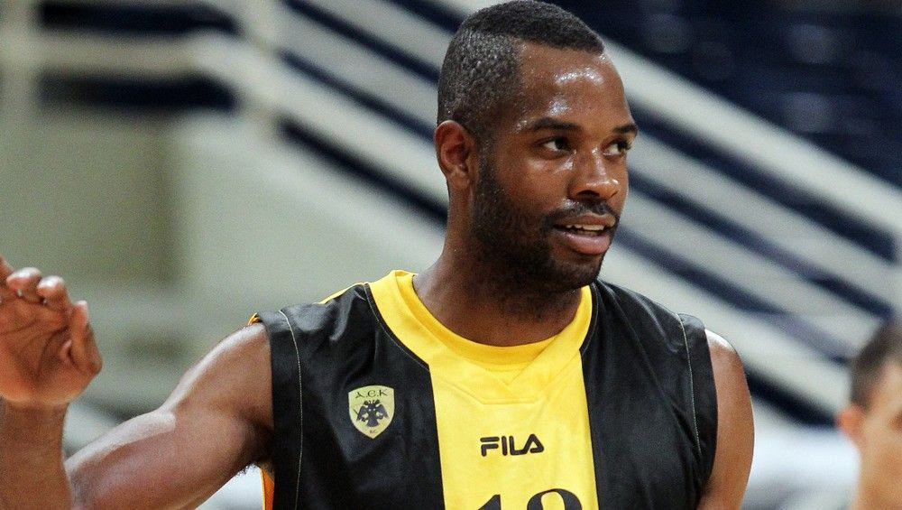 Το αεκτζίδικο μαλλί του Μπάρλοου μόνο… δικέφαλο δεν είχε είχε