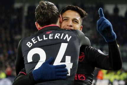 Αυτή τη γλυκιά οπαδό της Άρσεναλ ποιος θα την εντοπίσει;