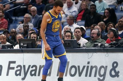 Εφιαλτικό: Ο Κάρι αποχώρησε με πατερίτσες από το γήπεδο