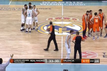 Ο Ντόντσιτς “τρελάθηκε” με την αποβολή του και την… έπεσε στο διαιτητή!