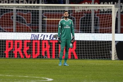 Ο Ντοναρούμα έβαλε τα κλάματα με υβριστικό πανό εις βάρος του!