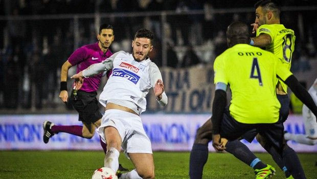 Η επτάψυχη Λαμία έμεινε όρθια και στους Ζωσιμάδες!