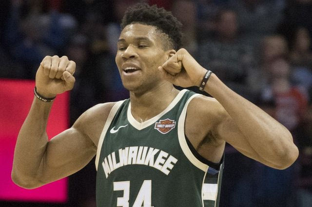 Αυτό που όλοι σκεπτόμαστε για τον Giannis το είπε φωναχτά ο φαν ντεν Σπίγκελ!