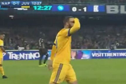 Γκολ και… ειρωνεία μέσα στη Νάπολι ο Ιγκουαΐν