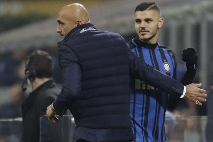 O Σπαλέτι πήγε να χτυπήσει με το αμάξι ρεπόρτερ!