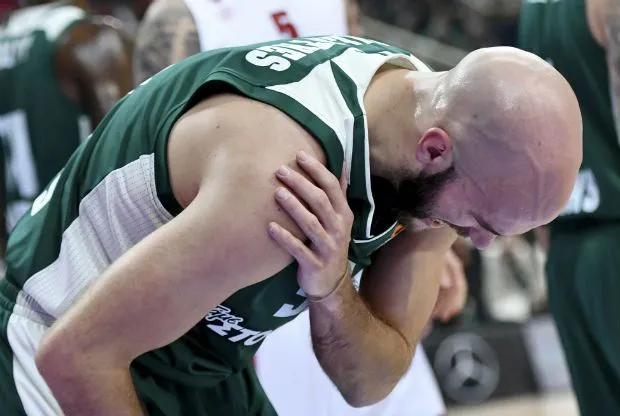 Πρόβλημα με Καλάθη, ανησυχία στον Παναθηναϊκό