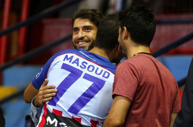 To viral σχόλιο του Ανσαριφάρντ στον Μασούντ για τη μεταγραφή του