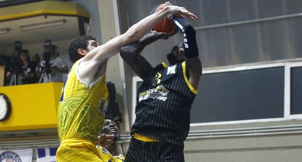 Κατραπακιά για ΑΕΚ: Τους ξένους του Λαυρίου να είχε…