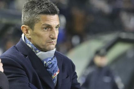 Προσγειώνει για Αζεβέδο ο Λουτσέσκου