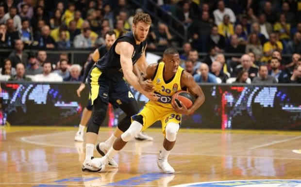 Τον έδιωξε ο Ζοτς; Τον κάρφωσε αυτός…