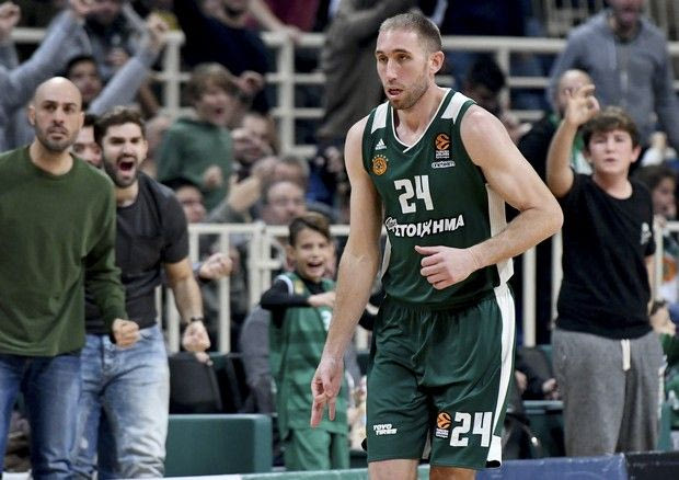 Το πικάρισμα του Λοτζέσκι στον Ολυμπιακό για τη νίκη του ΠΑΟ!