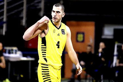 Λευτέρης ο… λεύτερος