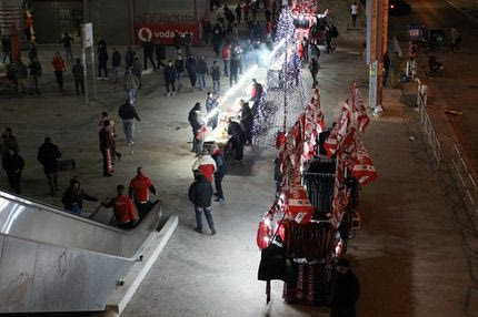 Σοκαριστικές μαρτυρίες οπαδών της Γιουβέντους για ενέδρα στο “Καραϊσκάκης”