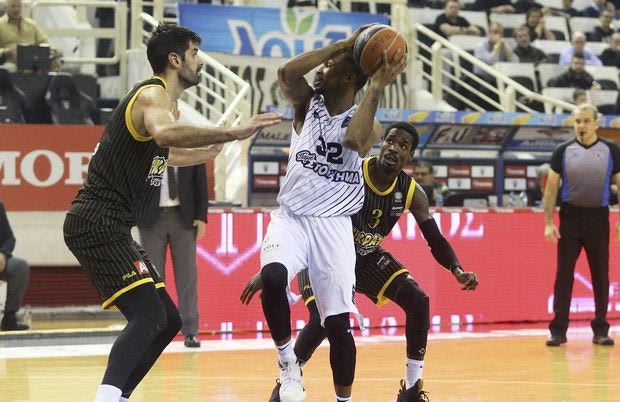 Ο σούπερ ΠΑΟΚ “ξεγύμνωσε” την ΑΕΚ