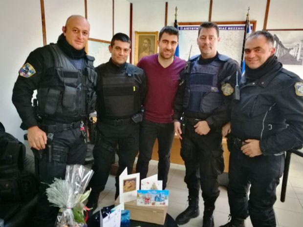 Το δώρο του Σωκράτη στους Μεσσήνιους αστυνομικούς