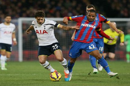 Παίκτης της Κρίσταλ ενεπλάκη σε καυγά με γυναίκες και συνελήφθη!