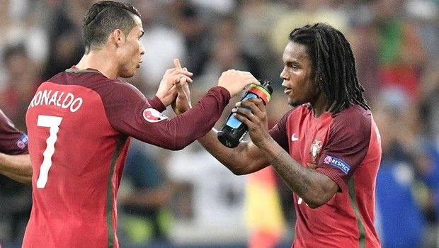 Από μεταγραφή 40.000.000 ευρώ, στα… αζήτητα!