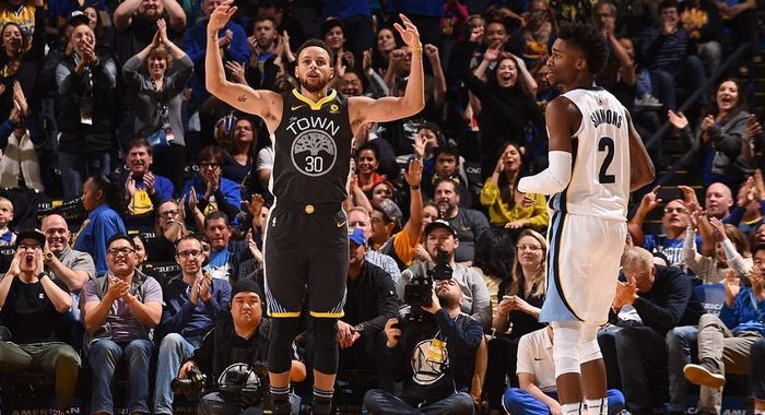 Ό,τι σούταρε ο Κάρι… έγραφε