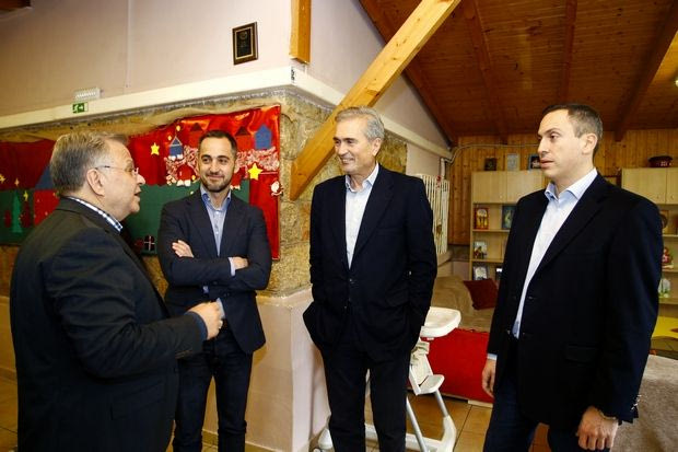 Η Stoiximan ντύθηκε Άγιος Βασίλης για τα παιδιά του Χαμόγελου του Παιδιού