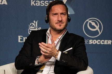 Ο Τότι “έγραψε” με τις ατάκες για χρήμα, Μέσι και Γιουβέντους